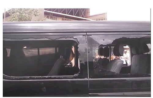 கராச்சியில் குண்டு வெடிப்பு: சீனர் உள்பட 2 பேர் படுகாயம்